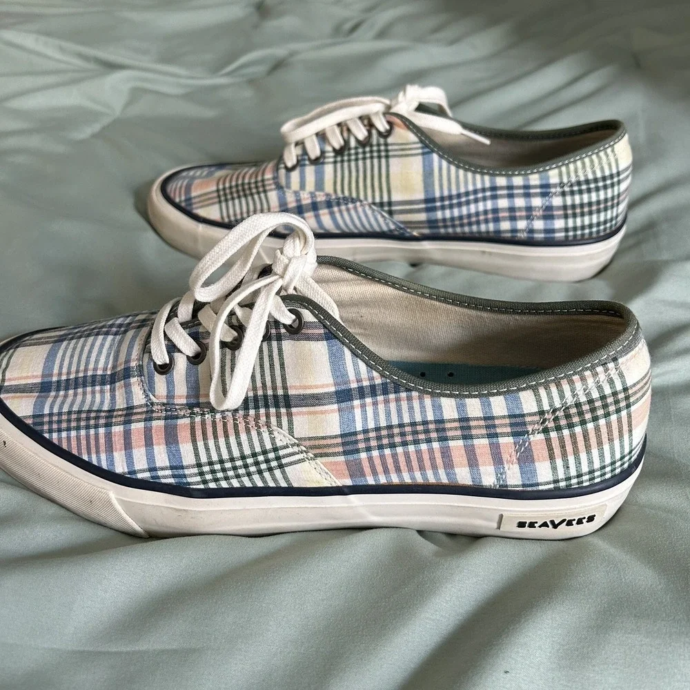 SeaVees Men's Shoes Plaid Low Sneakers Size 11.5  Casual Footwear Comfortable